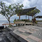 Mushroom Beach Bungalows