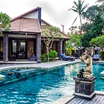 Pondok Baruna Frangipani