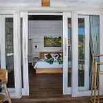Blue Sky Villa Ceningan