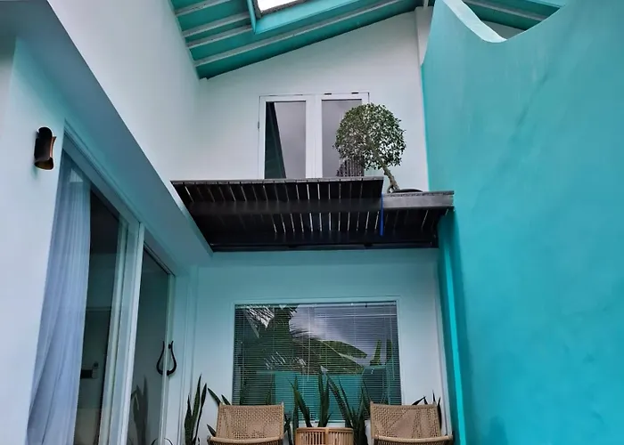 Villa Giyor