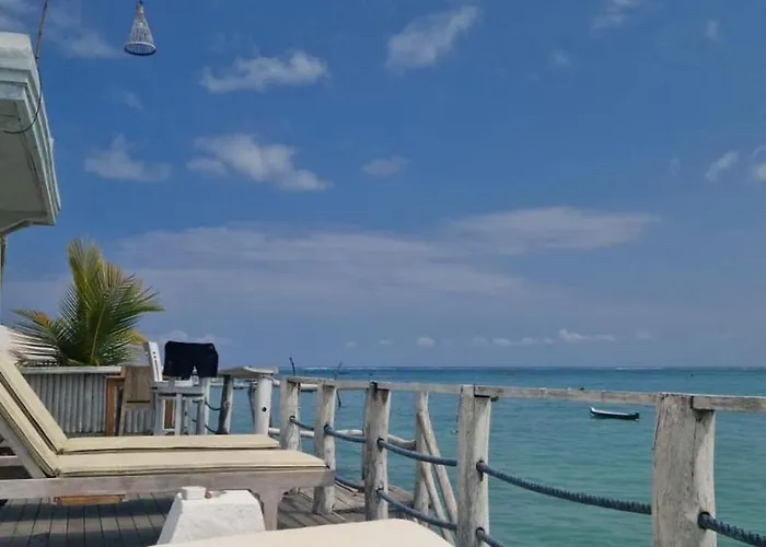 Rumah Marta Ceningan Island
