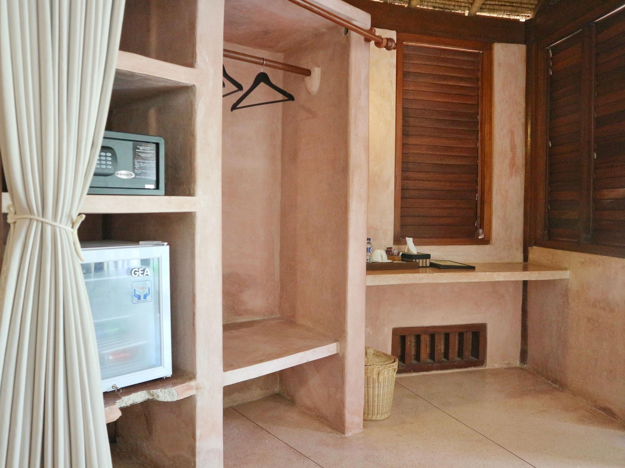 Le Nusa Club Resort 4*