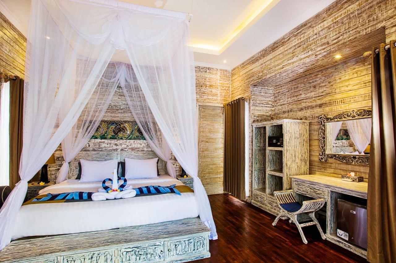 Hotel The Palm Grove