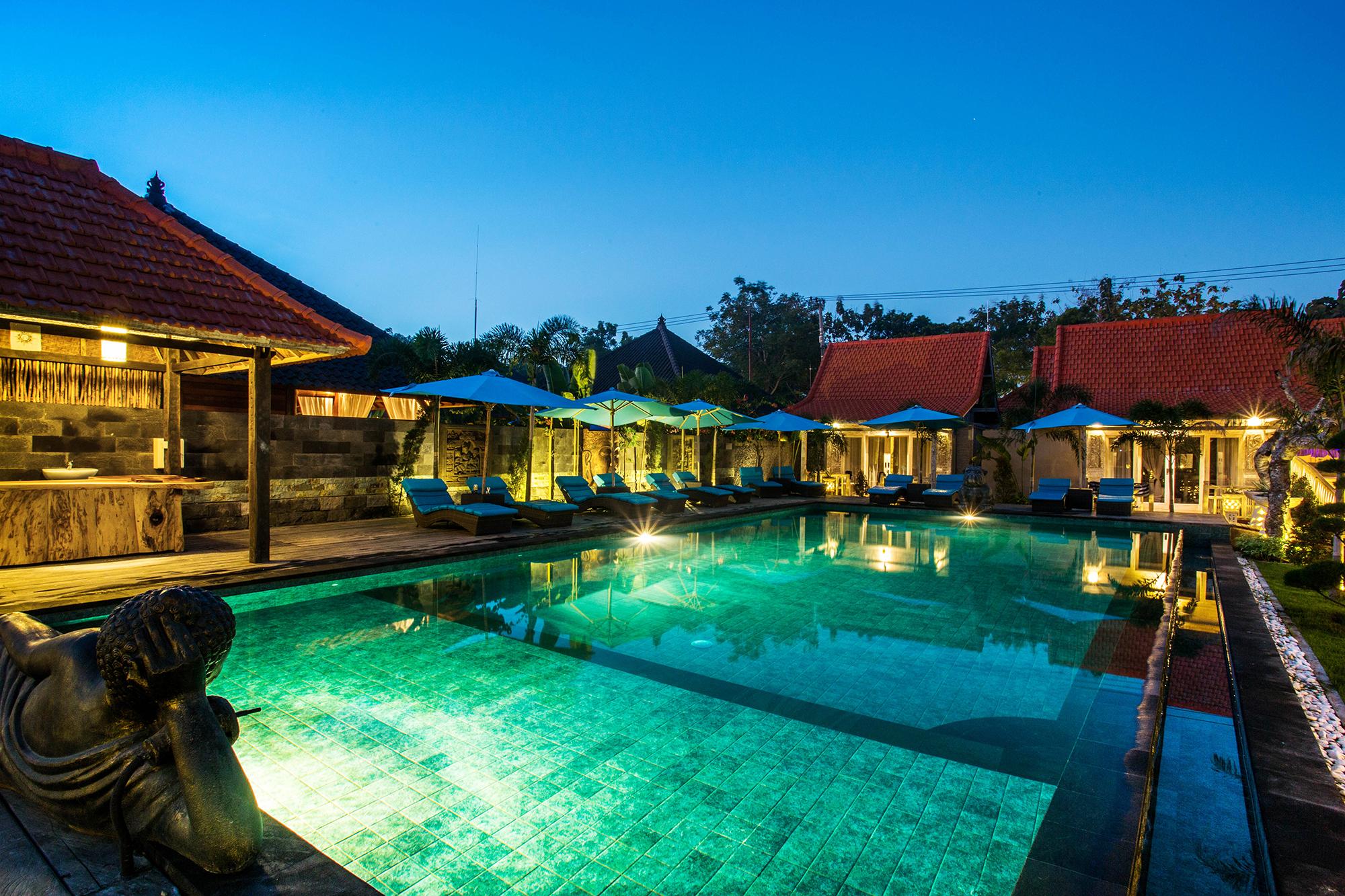 Hotel The Palm Grove 4*