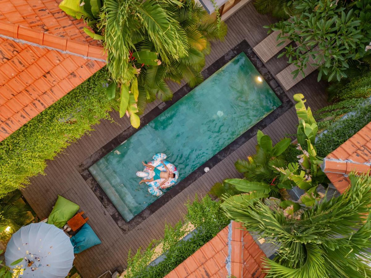 Villa Kemiri *