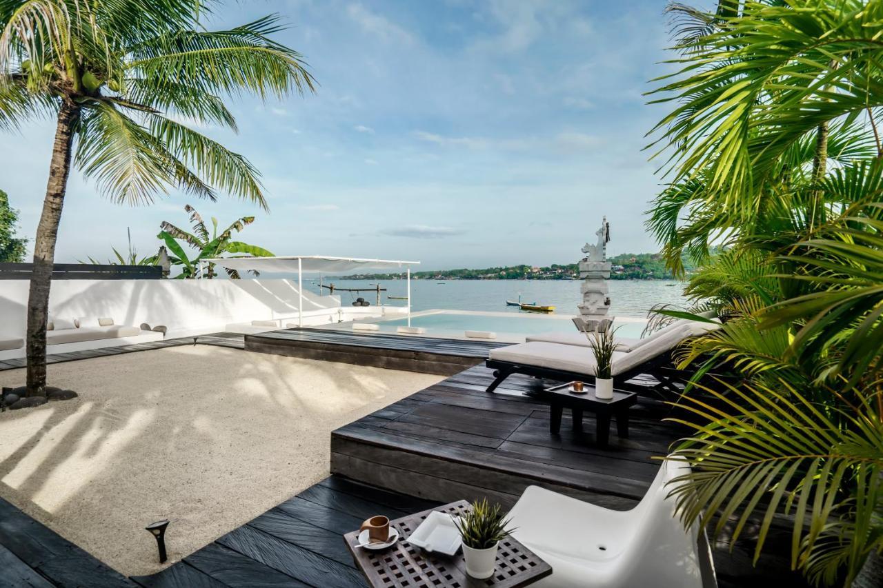 Lagoon - Elegant & Absolute Beachfront In Nusa Ceningan *