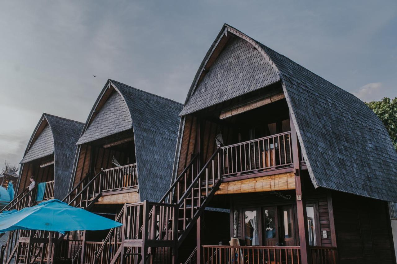 Dream Huts Resort 4*