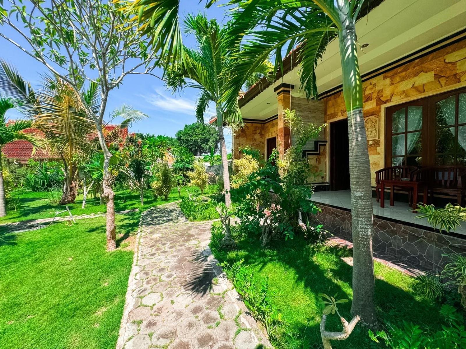 Guest house Tiki Bar And