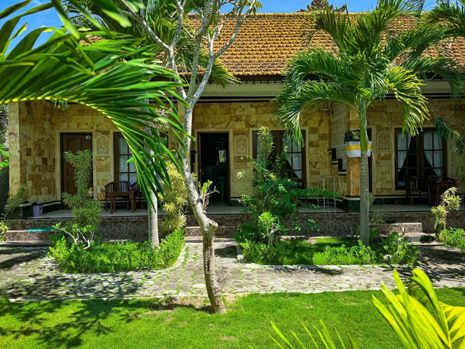 Tiki Bar And Guest house Nusa Lembongan (Bali)