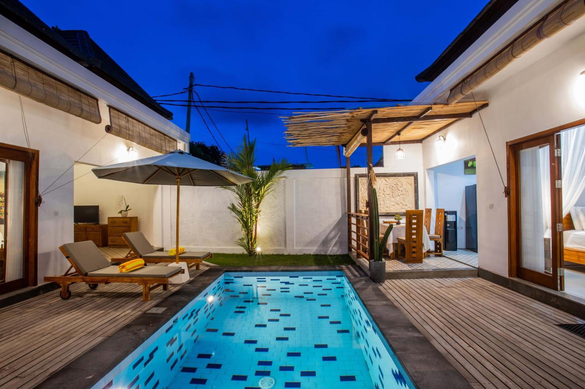 Karang Island Villa *