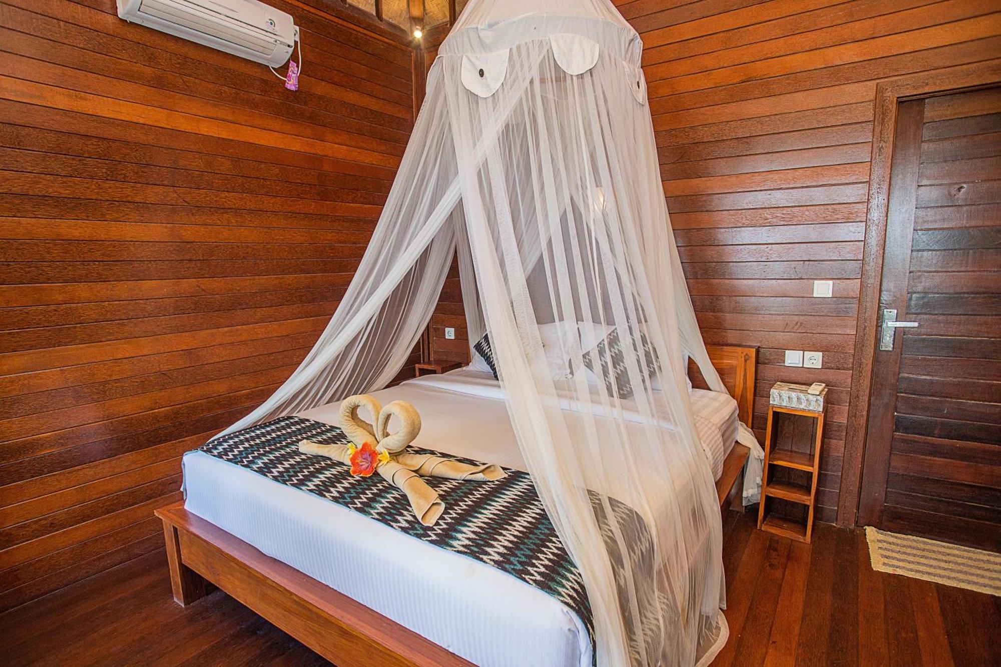 Tawe Ocean Blue 2* Nusa Lembongan (Bali)