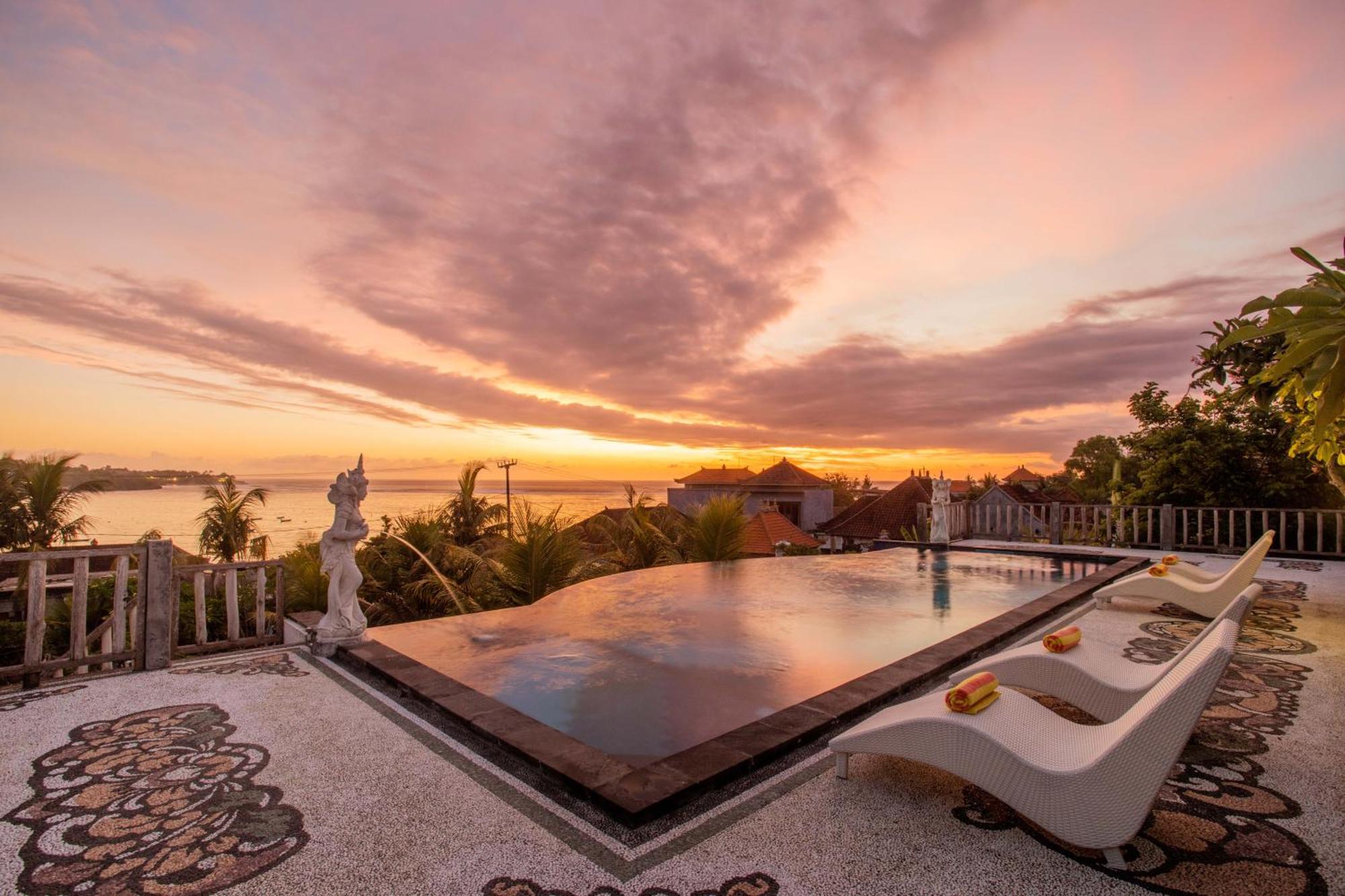 Tawe Ocean Blue 2* Nusa Lembongan (Bali)