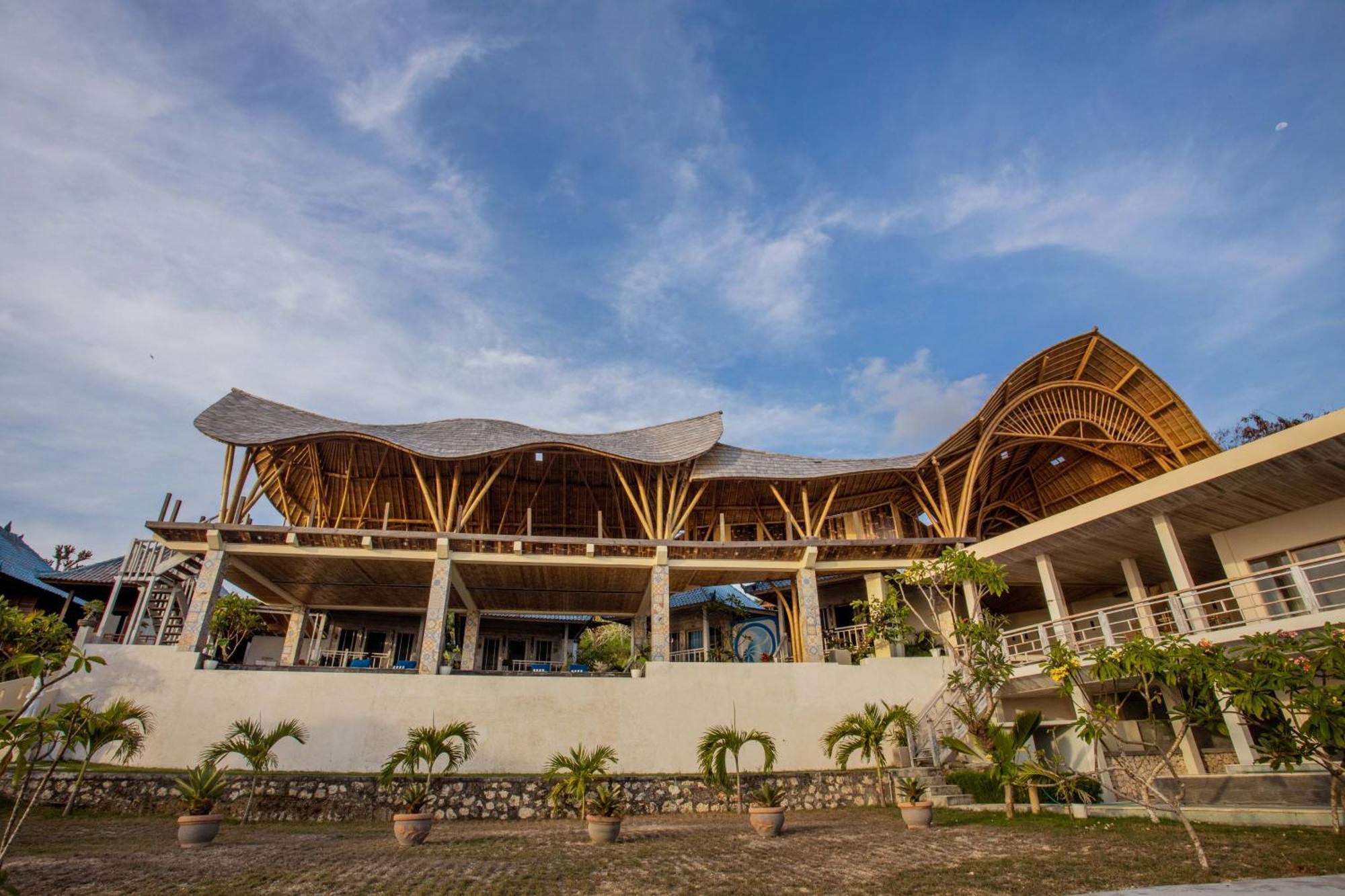 Hotel Nusa View - Oceanfront Nusa Lembongan (Bali)
