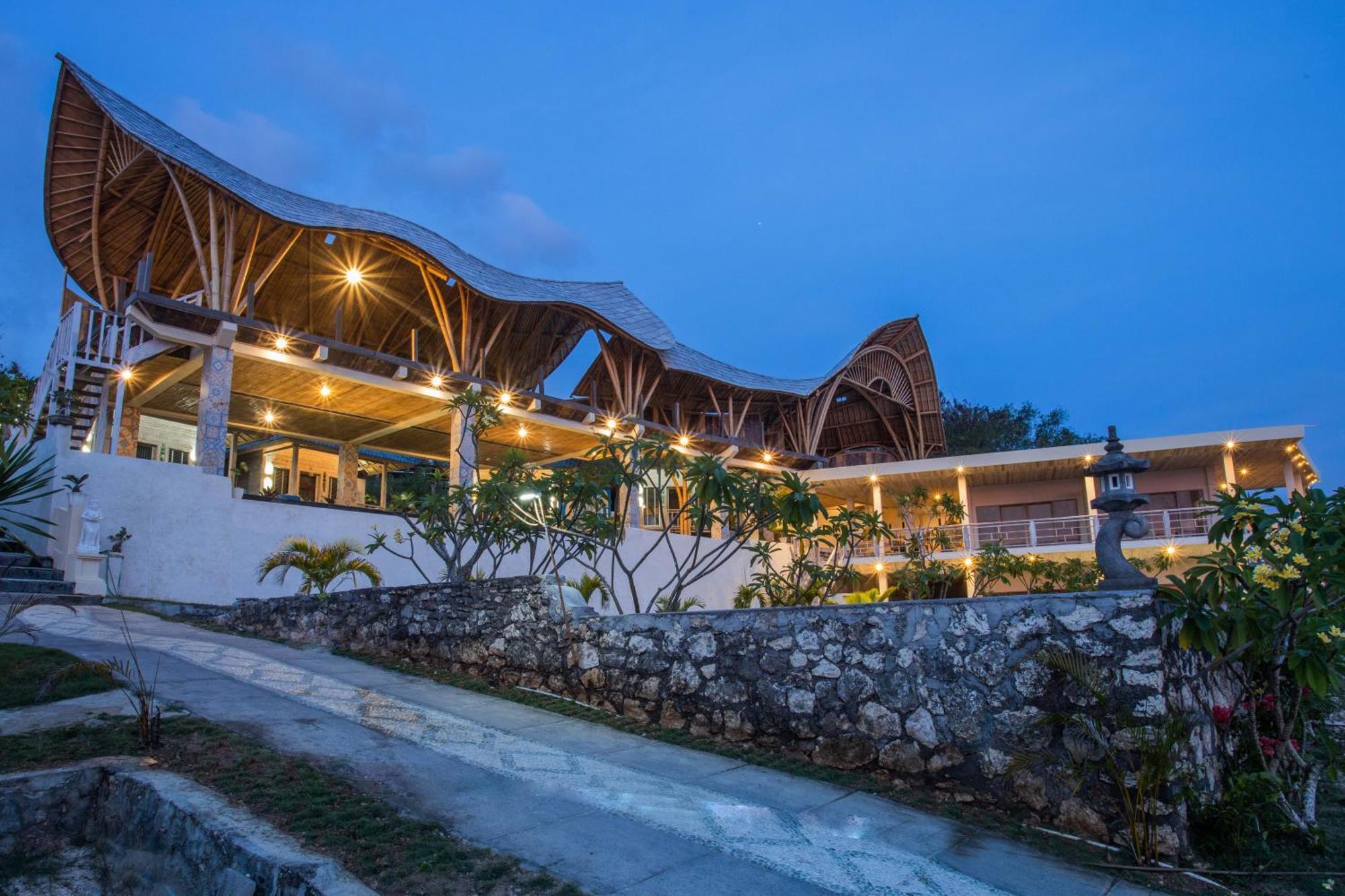 Nusa View - Oceanfront Nusa Lembongan (Bali)