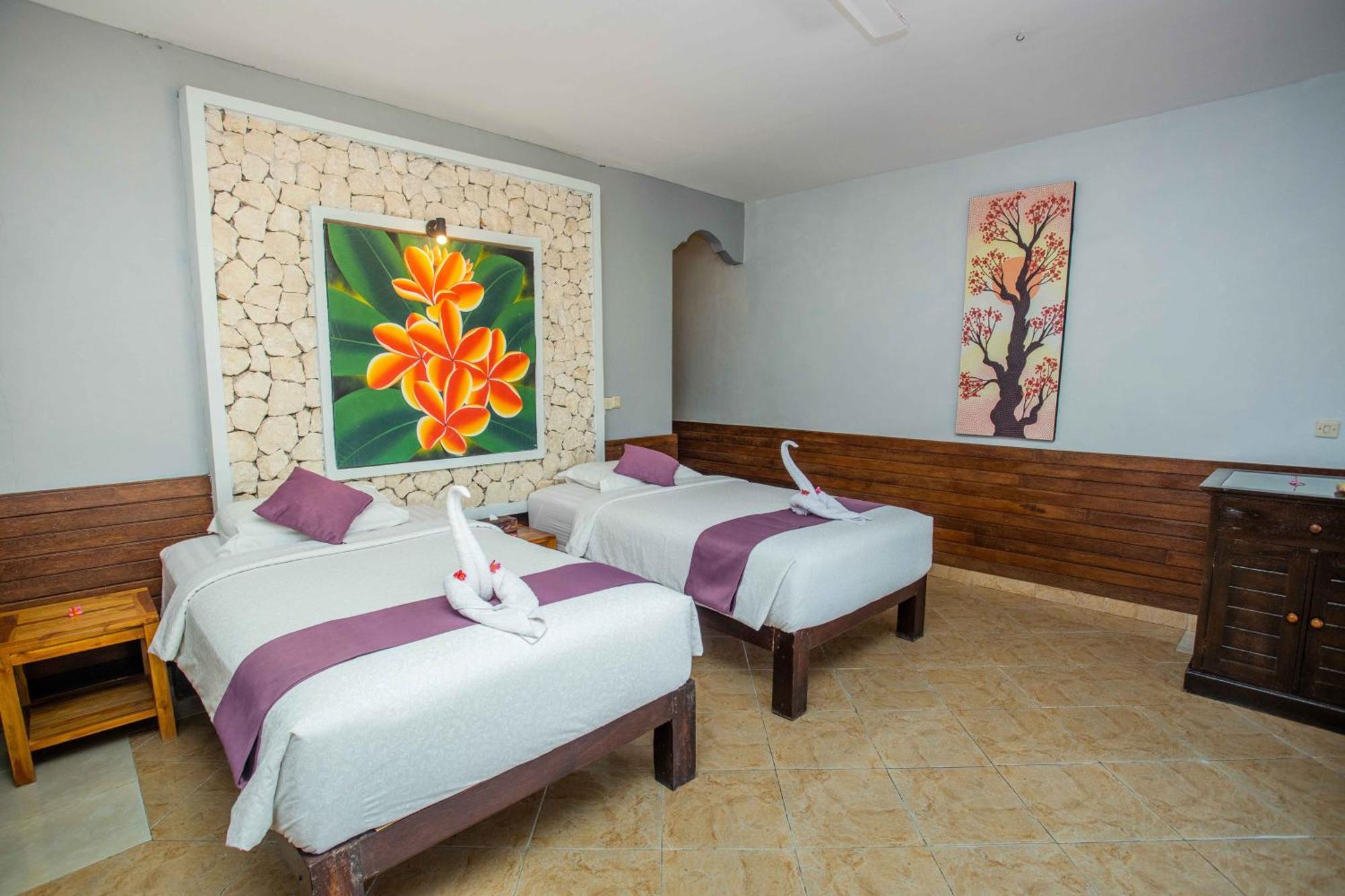 Tropical Garden By Tanis Hotel