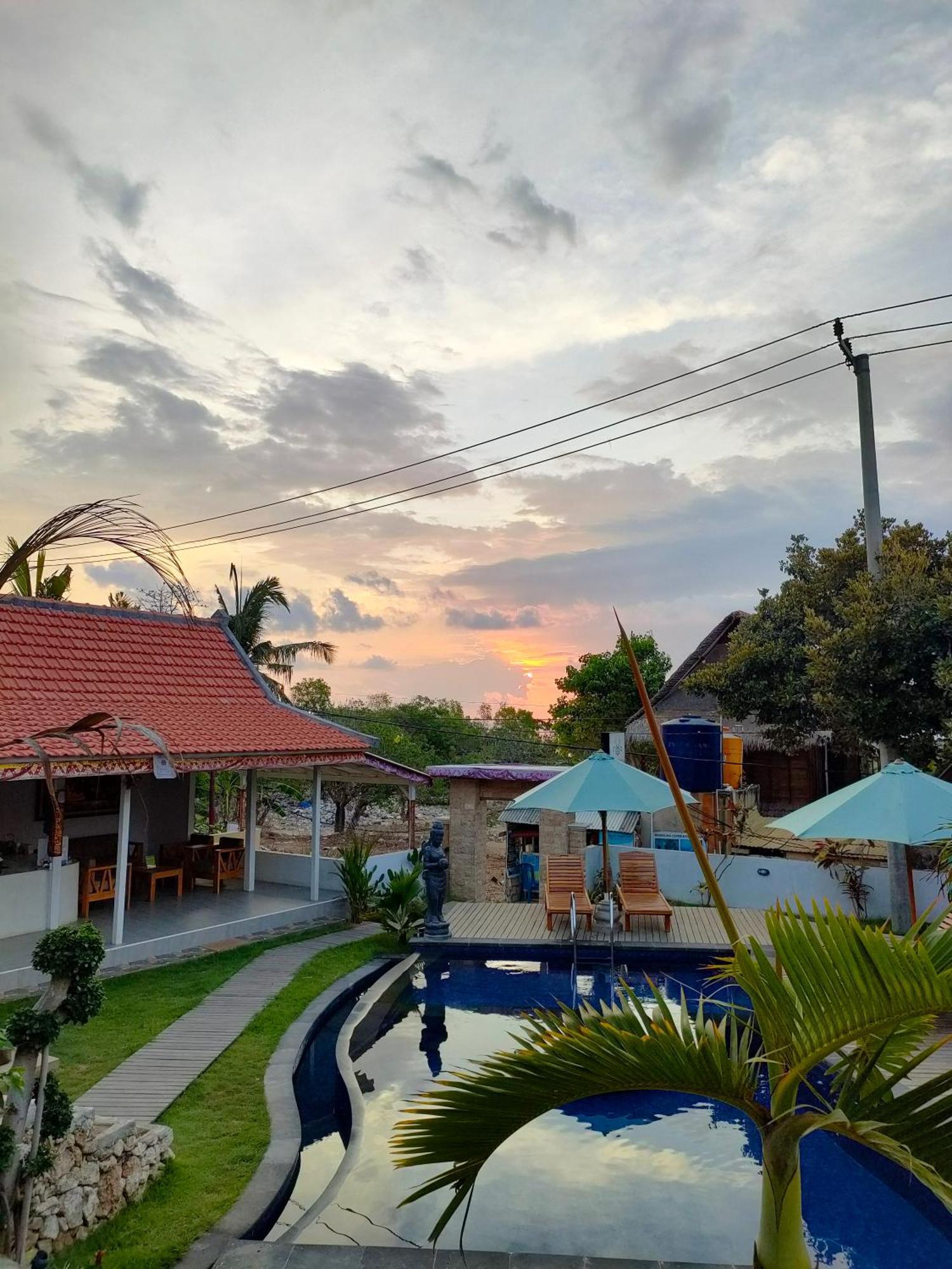Blue Sky Ceningan Hotel 3*