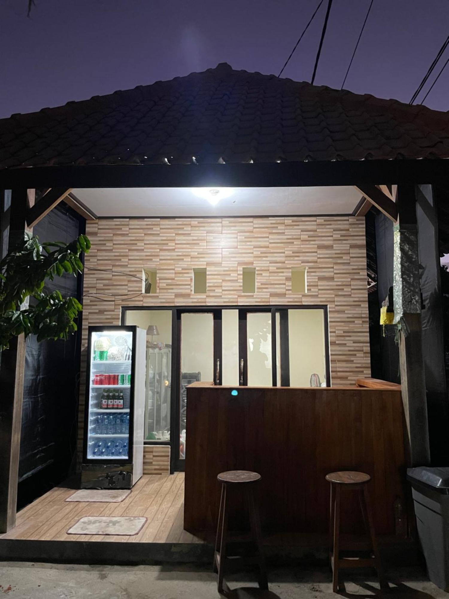Mangrove Hut
