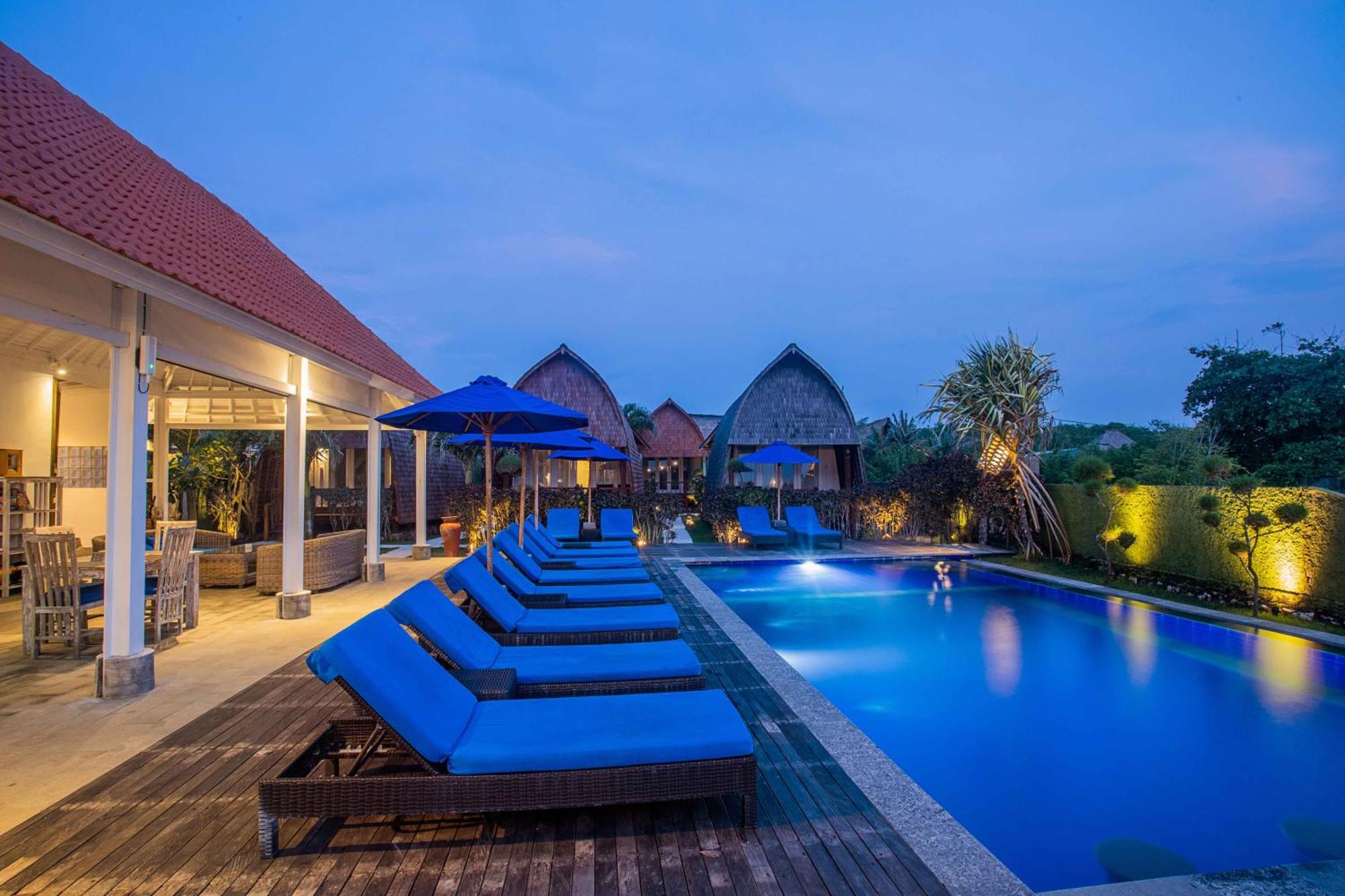 Water Blow Huts Taman liburan