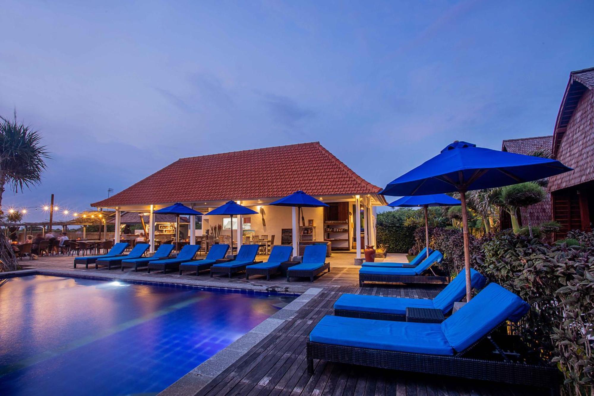 Water Blow Huts Taman liburan 3*