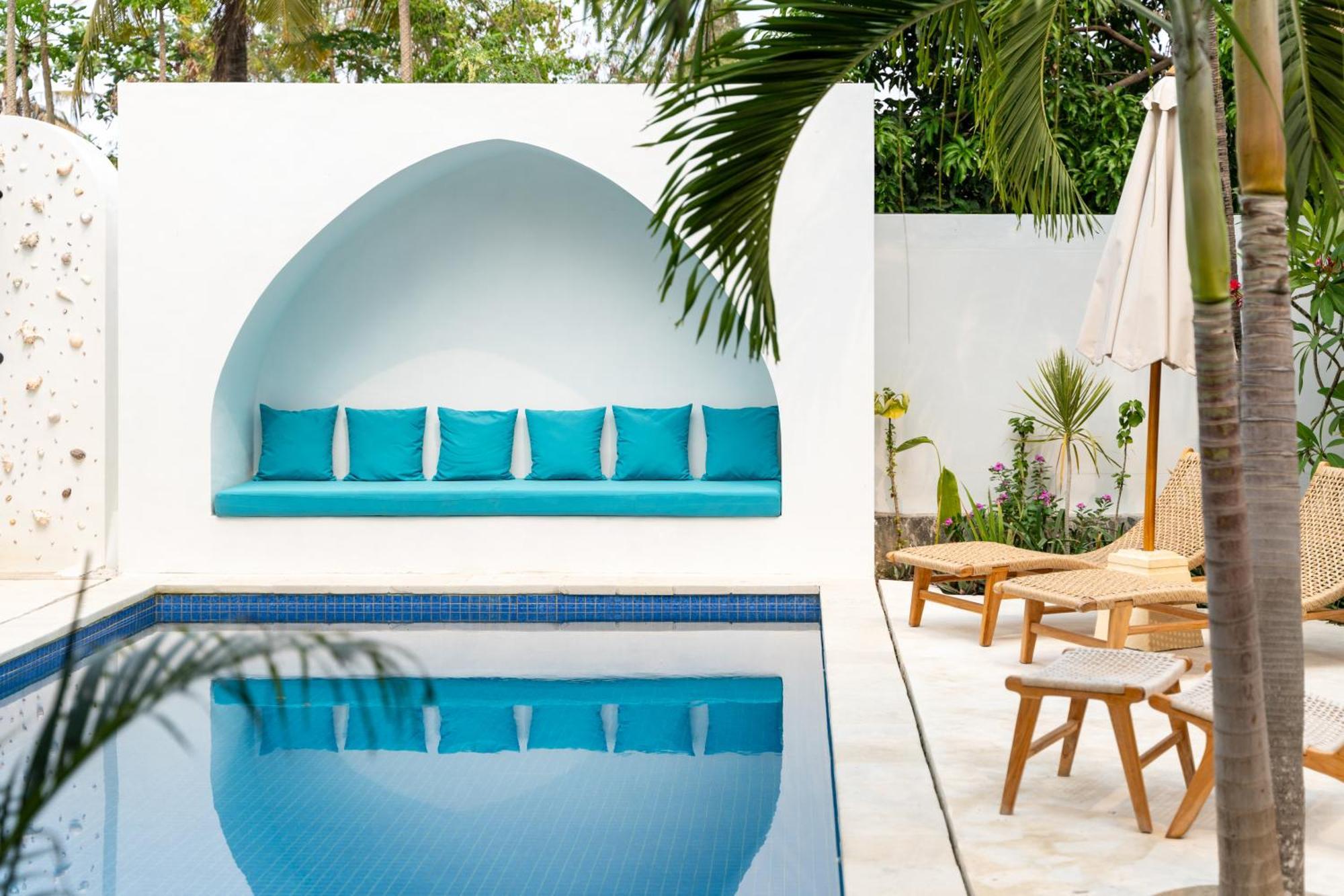 Tropica Tranquility