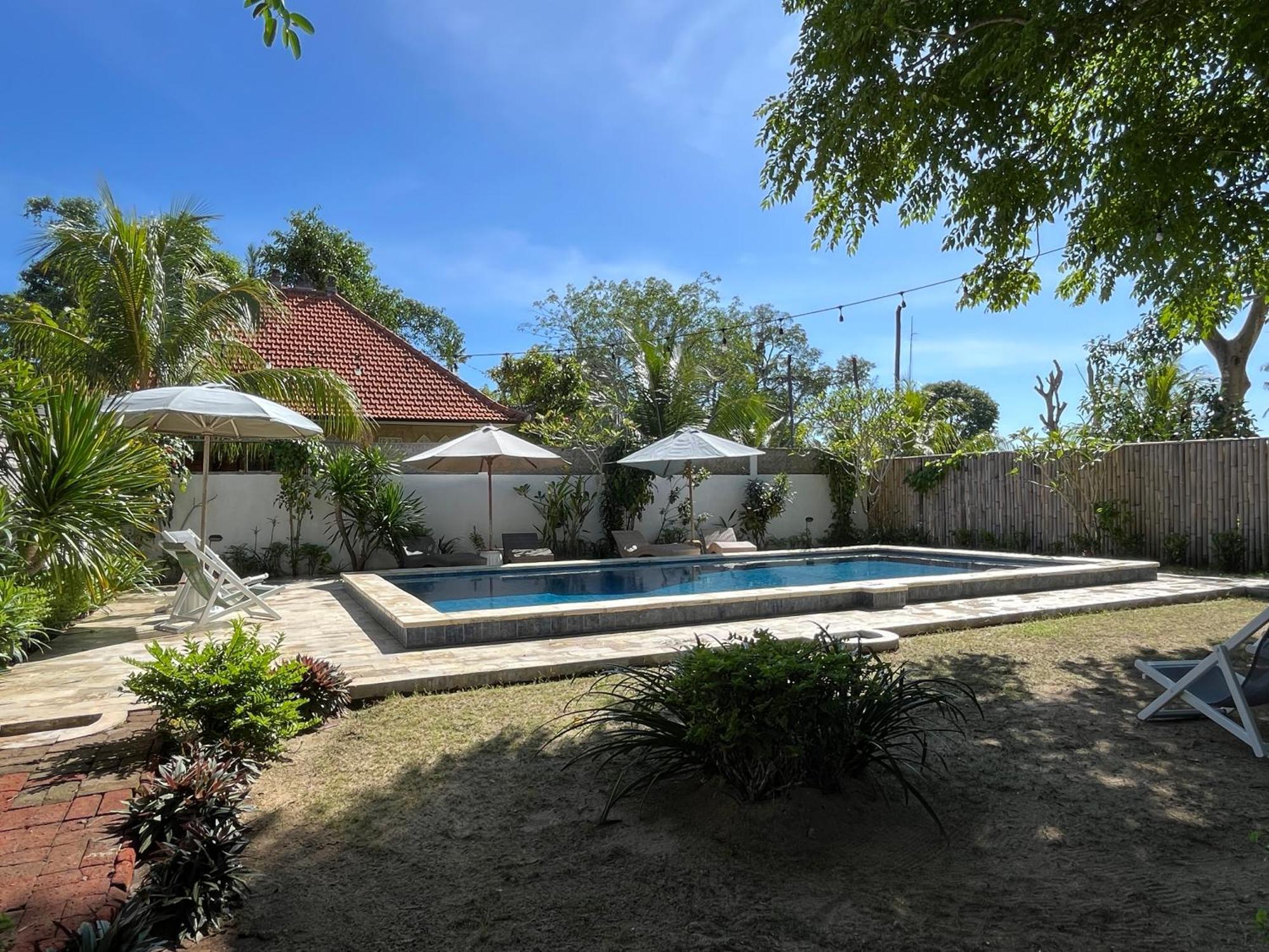 Bed & Breakfast Living 3*