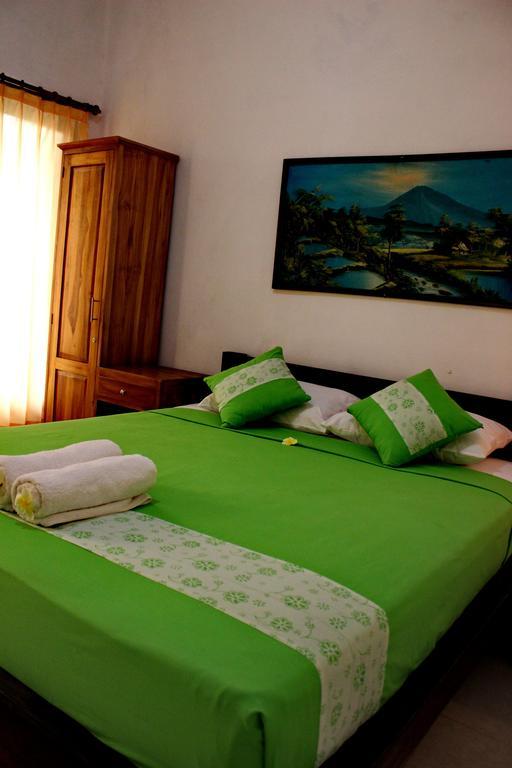 Homestay Surya