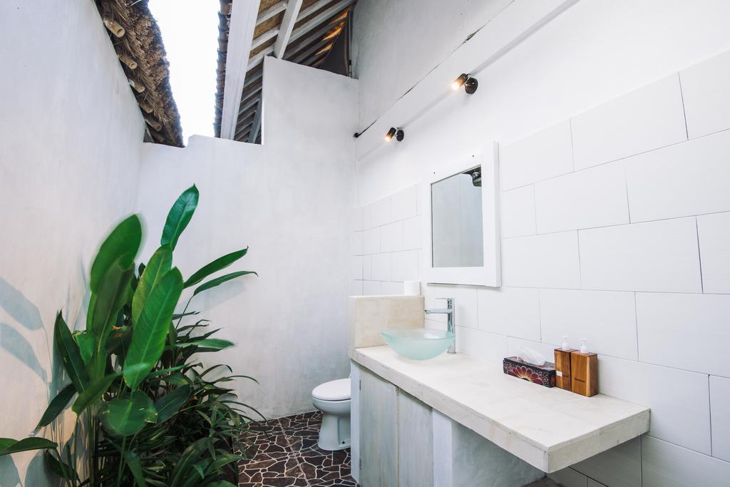 Villa Waru One