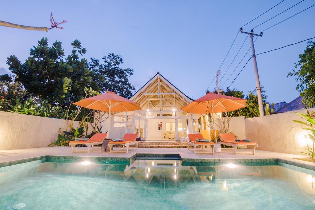 Villa Waru One