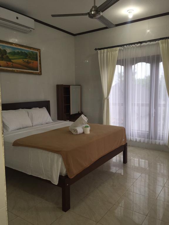 Guest house Megacahya 2*