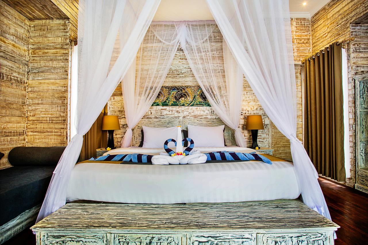 The Palm Grove Hotel 4*