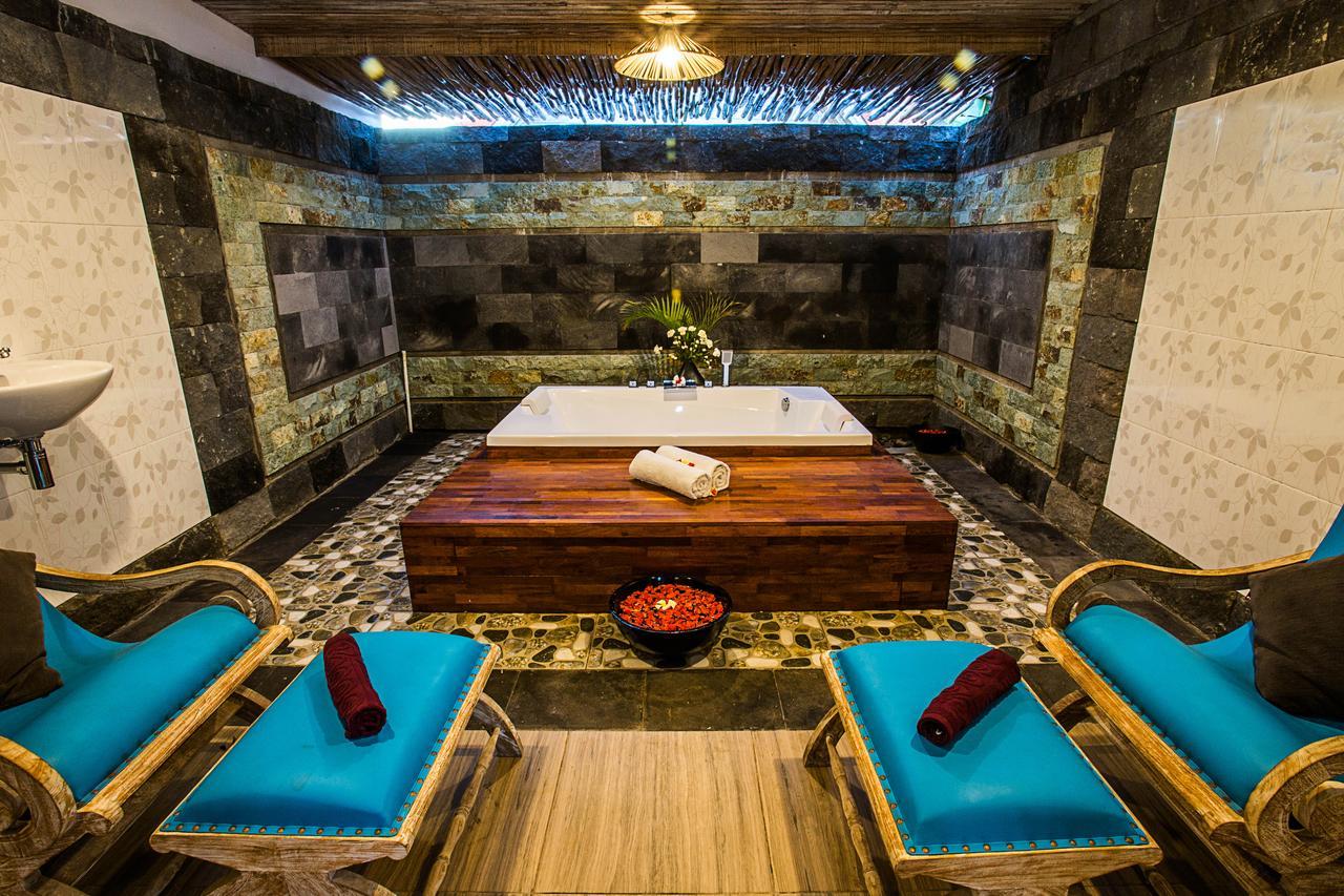 The Palm Grove 4* Nusa Lembongan (Bali)