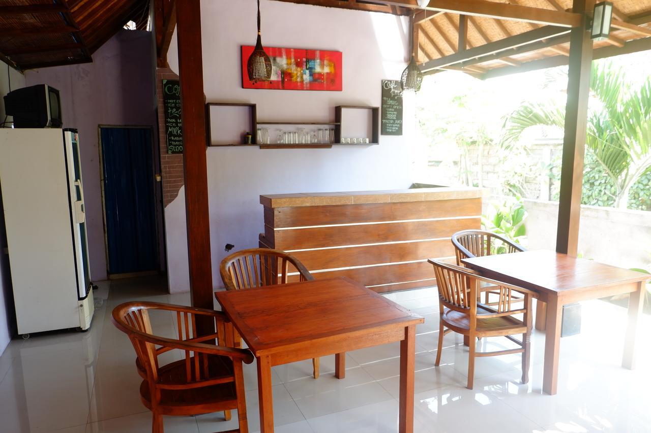 Tempat Tidur & Sarapan Rajuna Homestay *