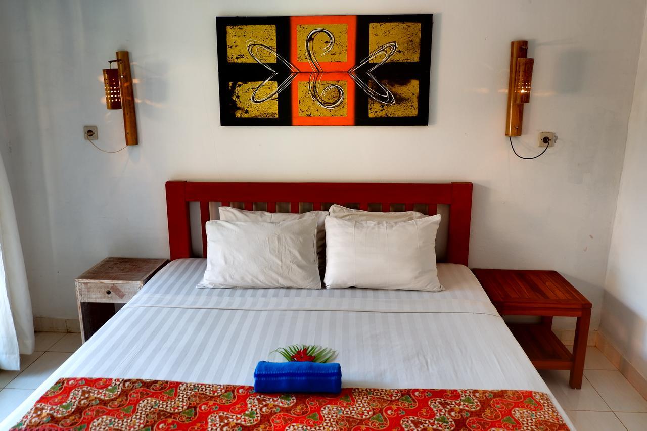Tempat Tidur & Sarapan Rajuna Homestay *