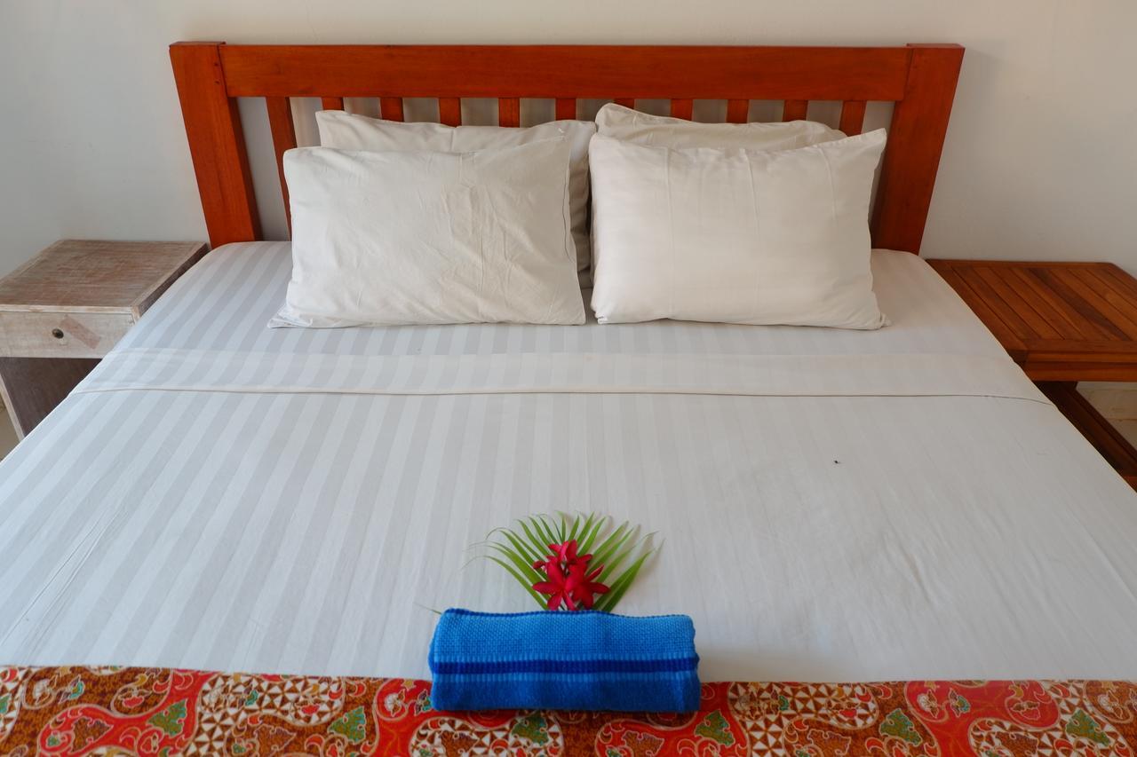 Tempat Tidur & Sarapan Rajuna Homestay *