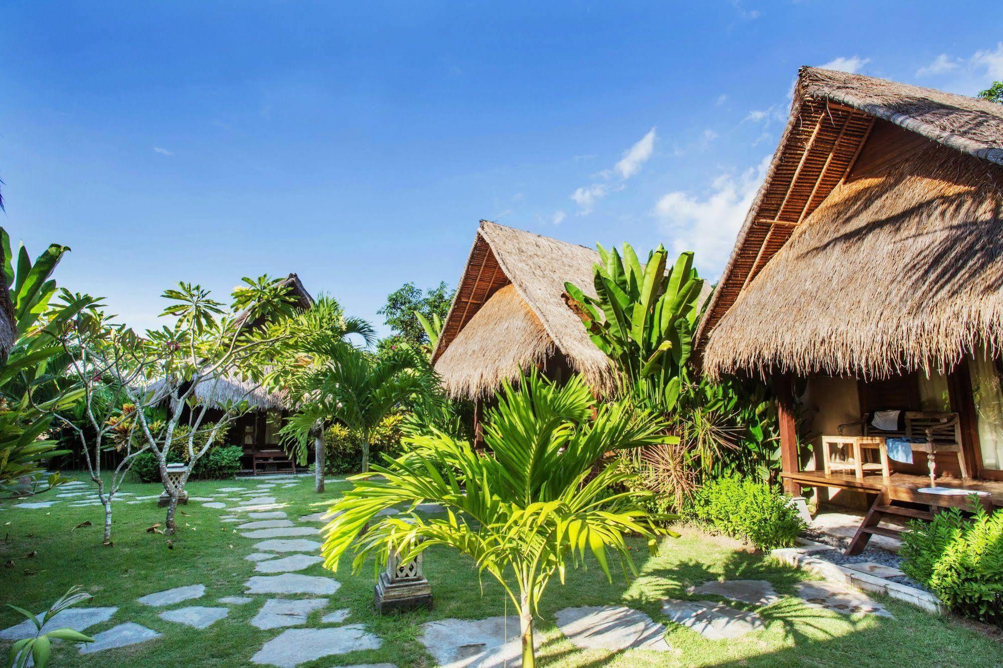 Ts Hut Nusa Lembongan (Bali)