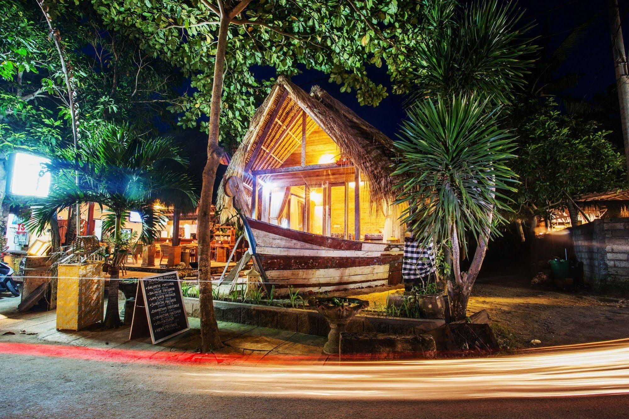 Ts Hut Holiday park