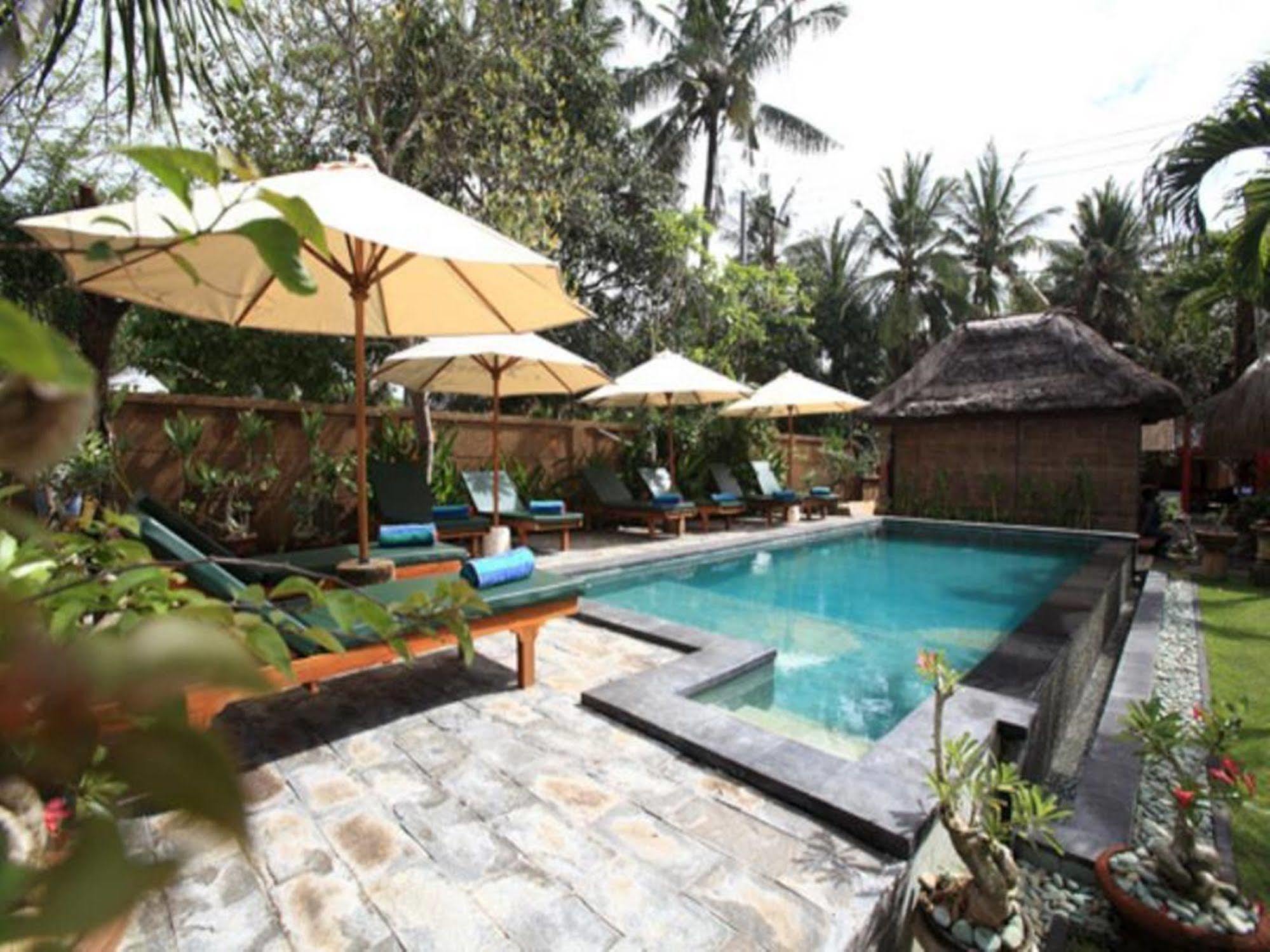 Ts Hut Nusa Lembongan (Bali)