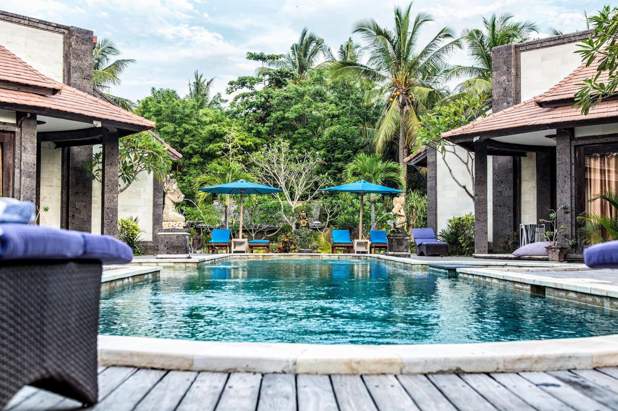 Baruna Frangipani 3*