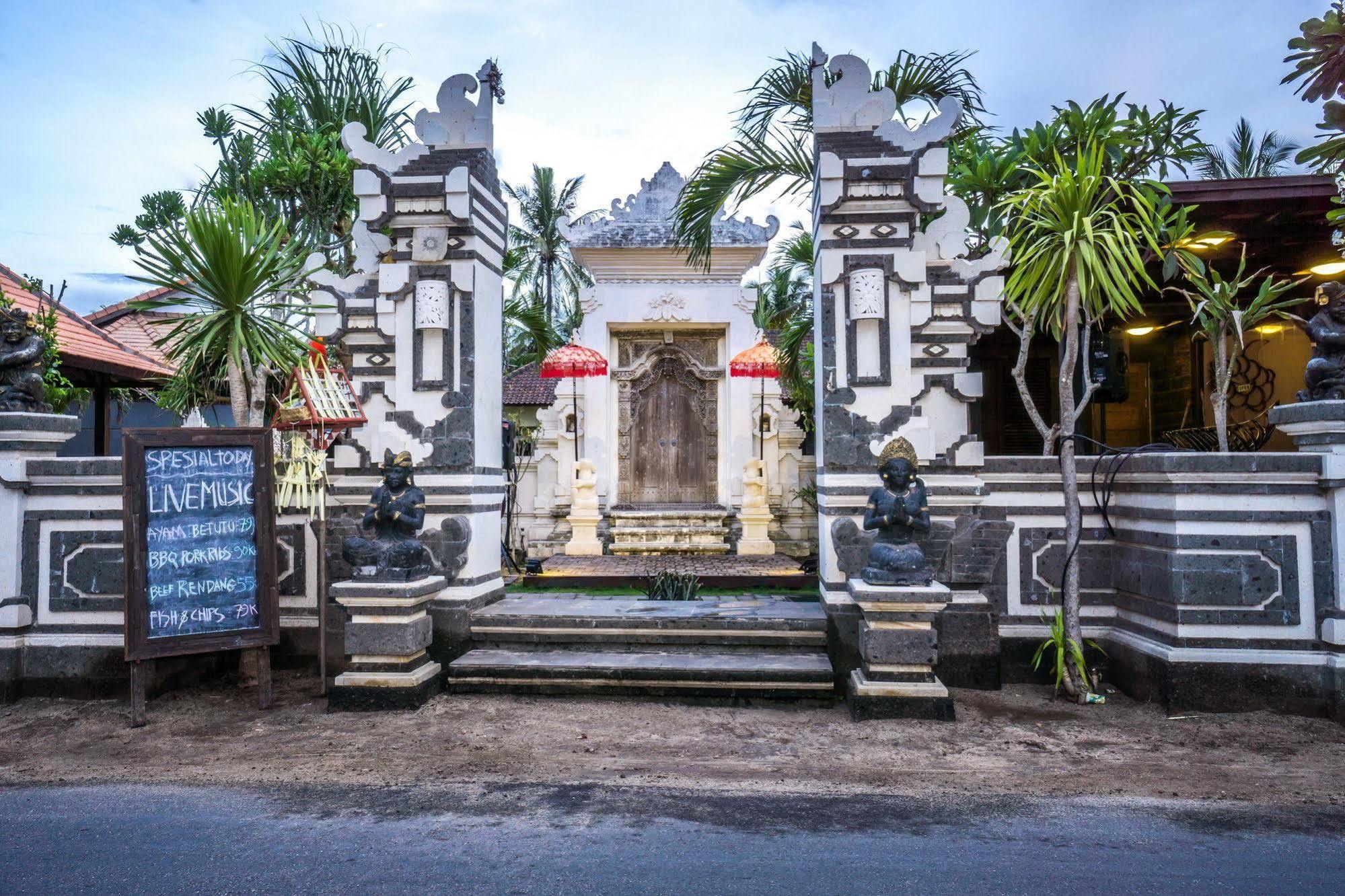 Baruna Frangipani Guest house