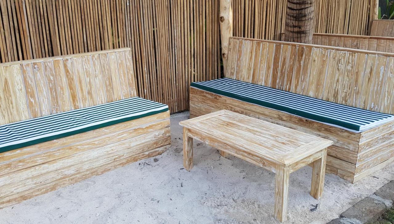 Guest house Tiki Bar And
