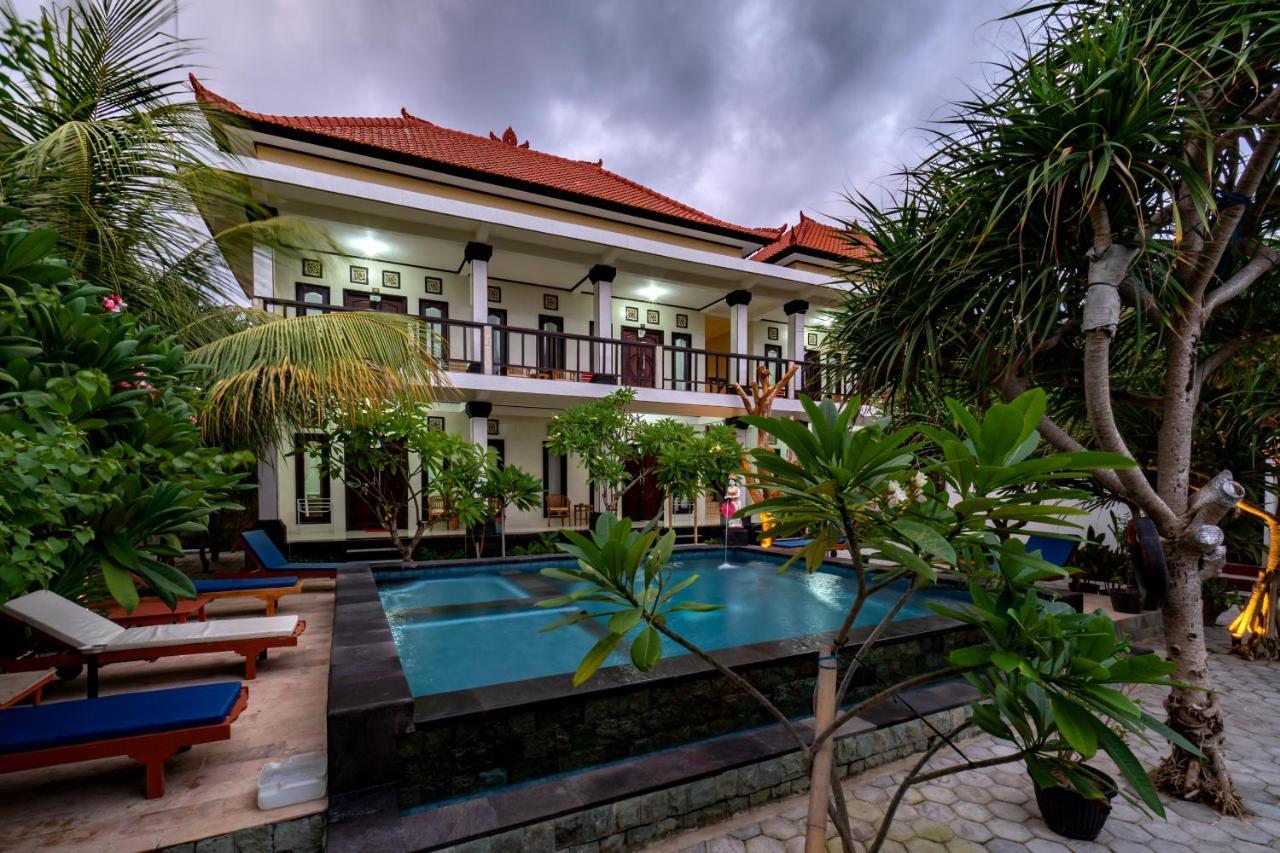 Megacahya 2* Nusa Lembongan (Bali)