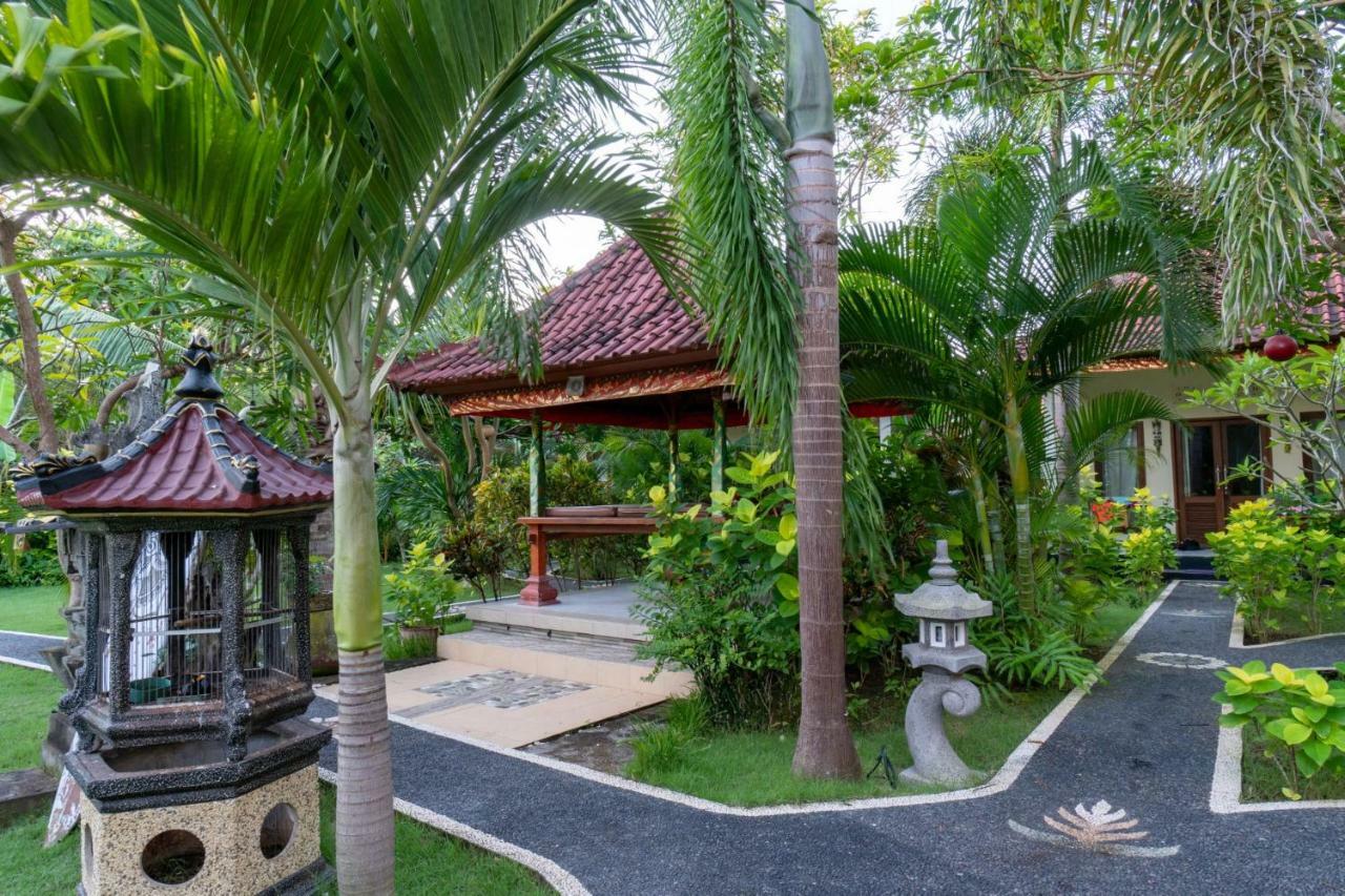 Guest house Taos House Nusa