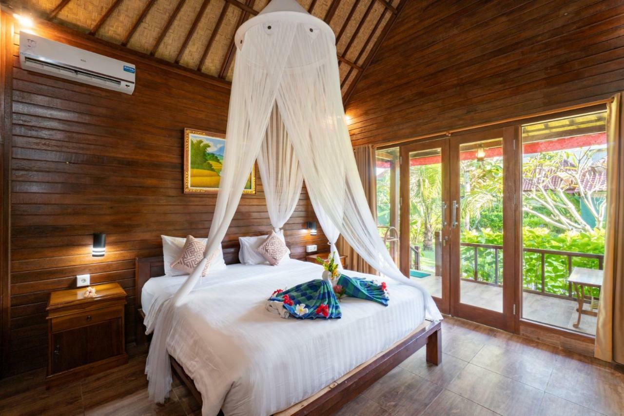 Taos House Nusa Guest house