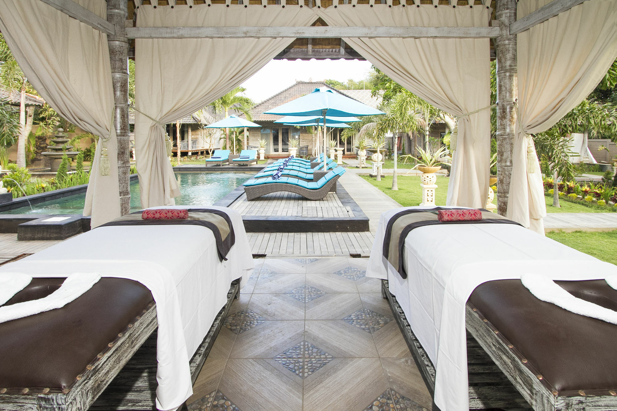 The Palm Grove Hotel 4*