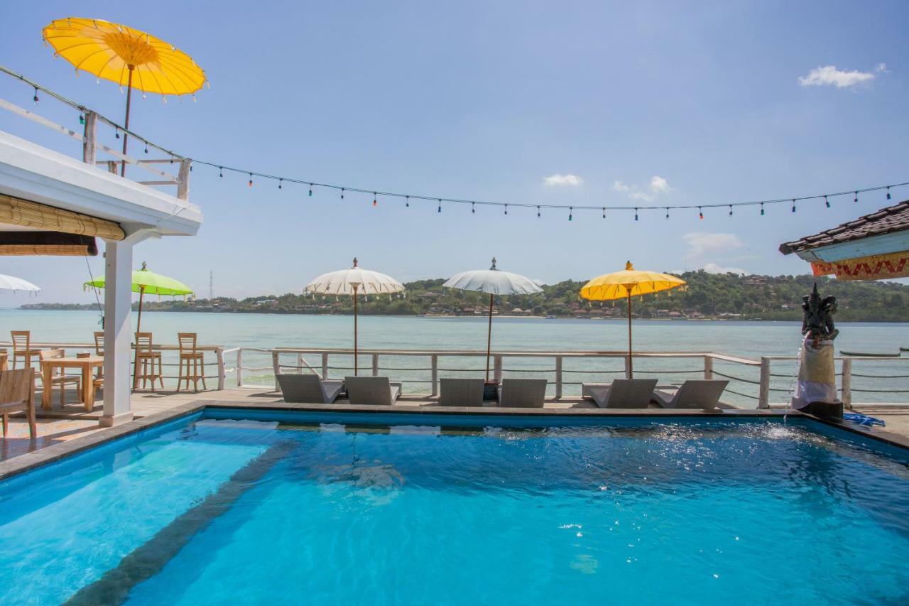 Rumah Marta Ceningan Island 3*