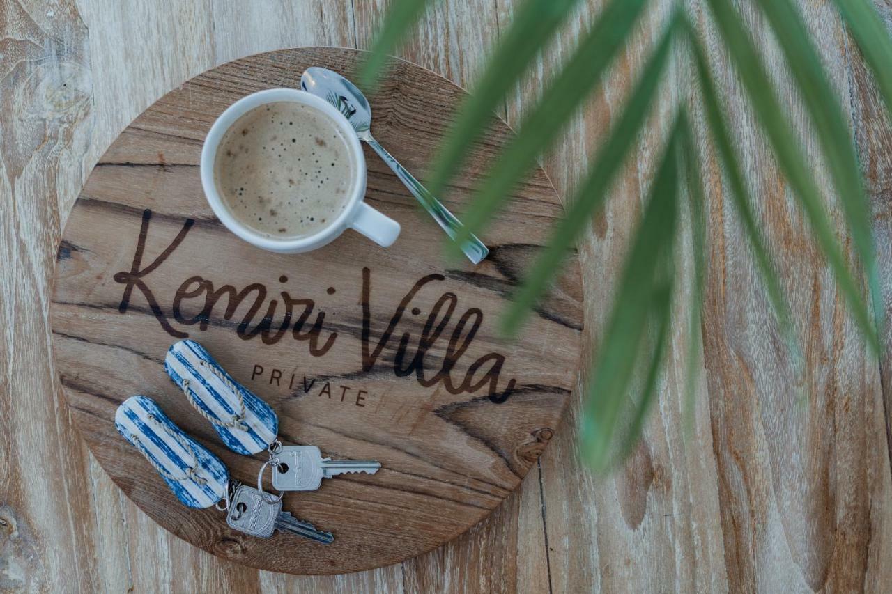Villa Kemiri *