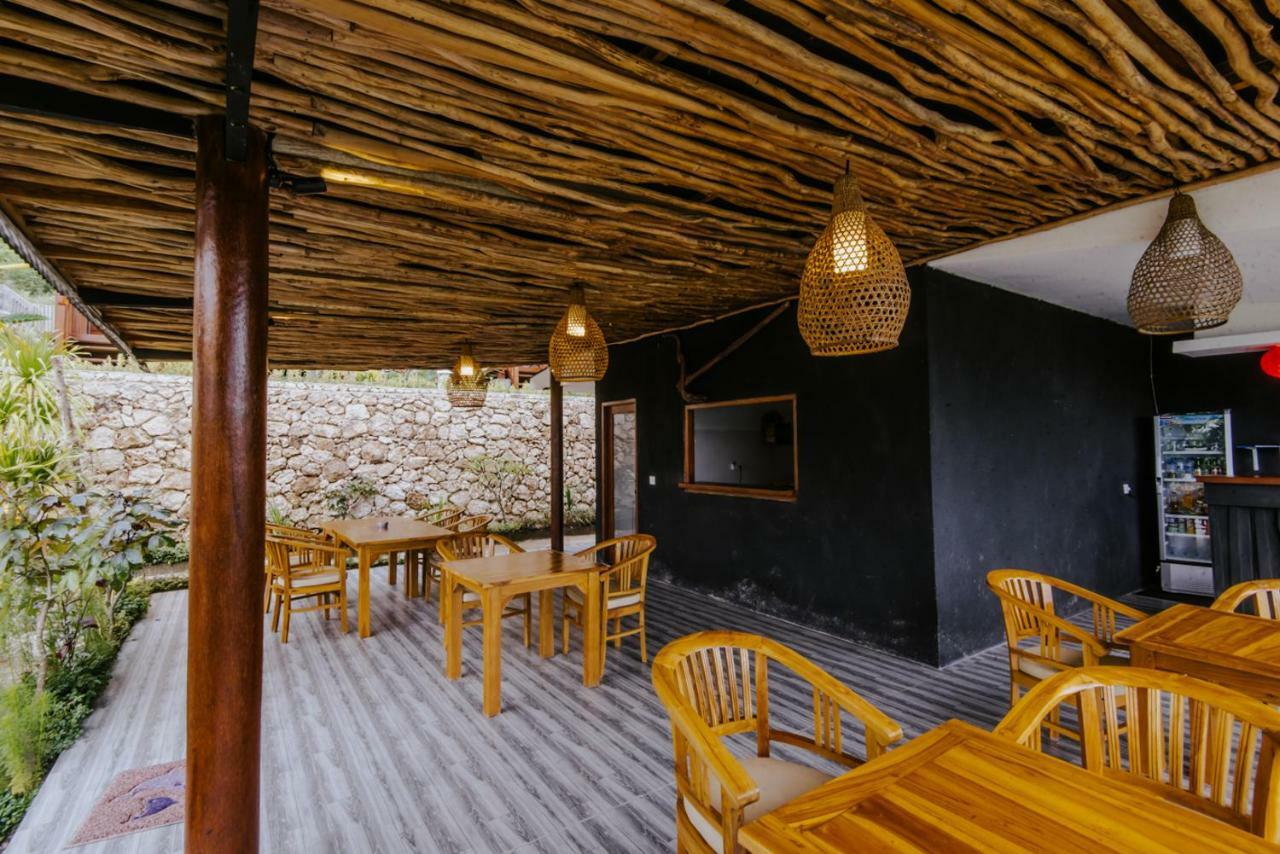 Sunday Huts Guest house