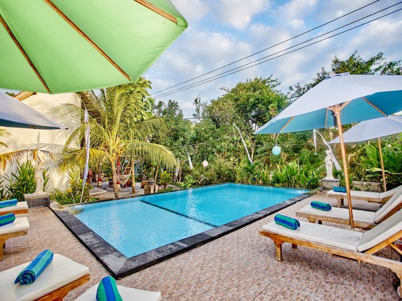 Taos House Nusa 3*