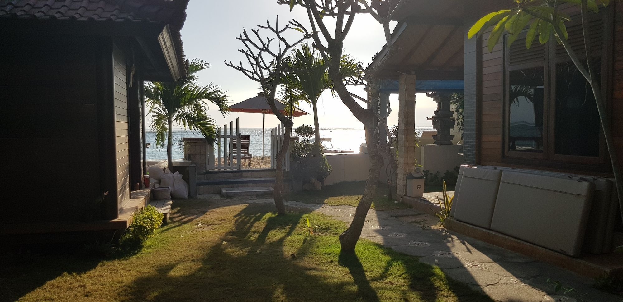 Segara Hotel 2*