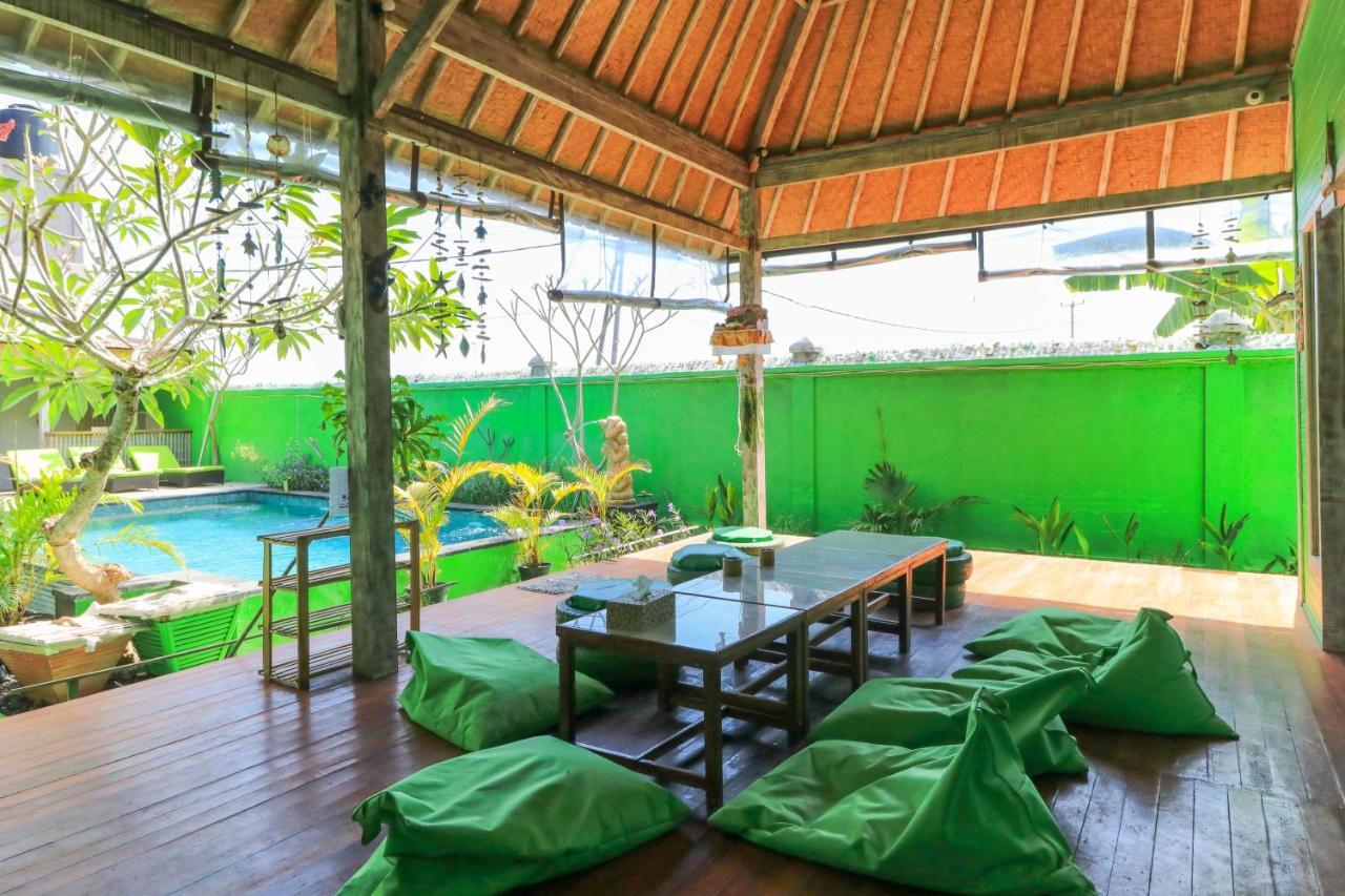 Hostel The Green Groves *